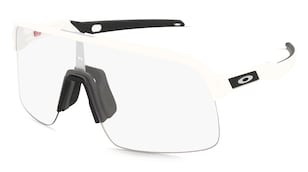 variant 29822 / Oakley OO9463 SUTRO LITE / Weiß Matt